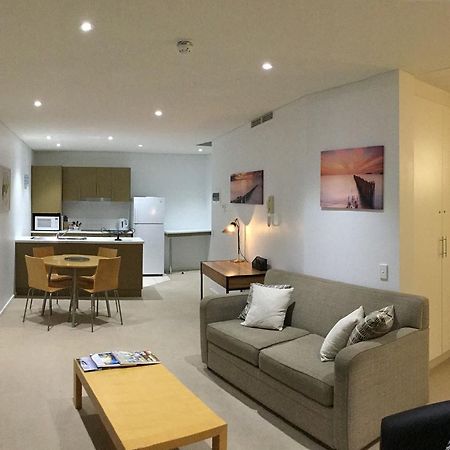 Wallaroo Marina Waterfront Luxe Apartment Exterior foto